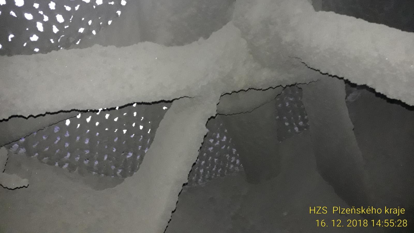 16_12_2018 Požár střecha Škodovka (1).jpg