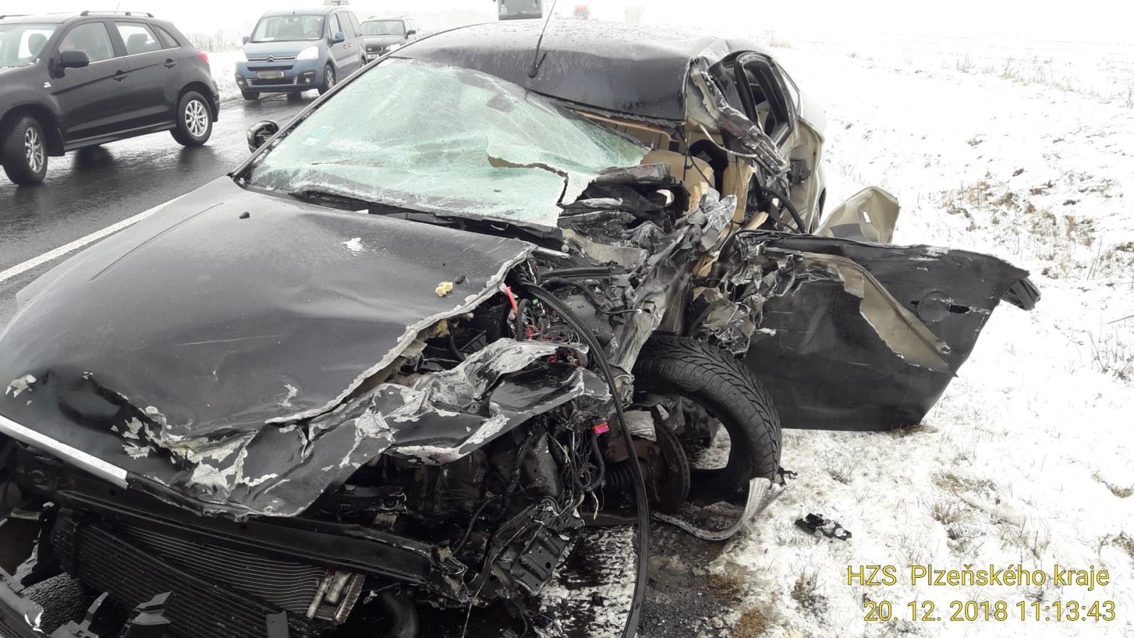 20_12_2018 DN 2 OA x NA Křižovatka HunčicexVšeruby (2).jpg