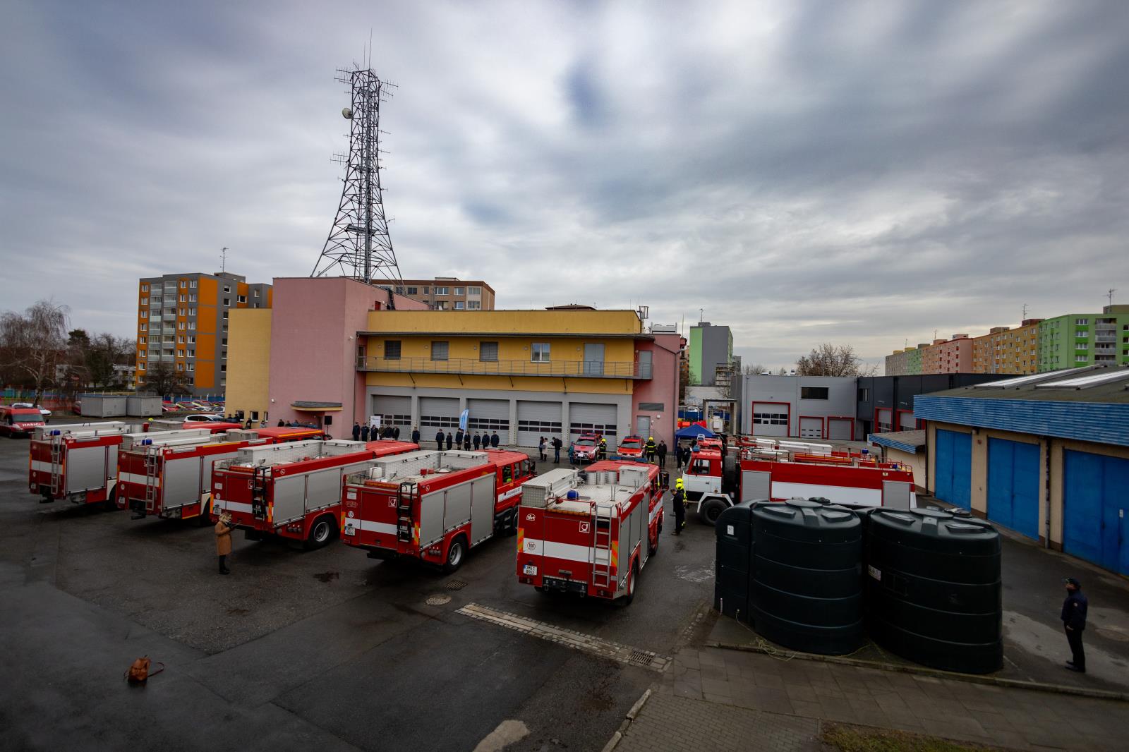 Otevreni_budovy_HZS_OL_a_predani_nove_techniky-107.jpg