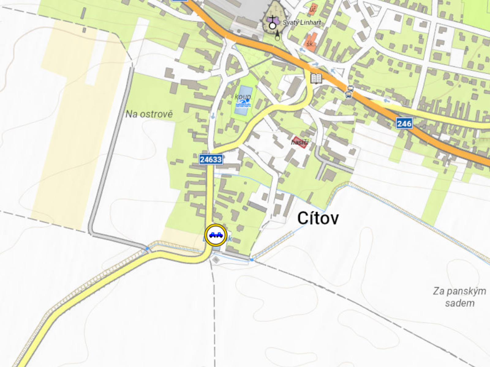 044-Auto v požární nádrži.png