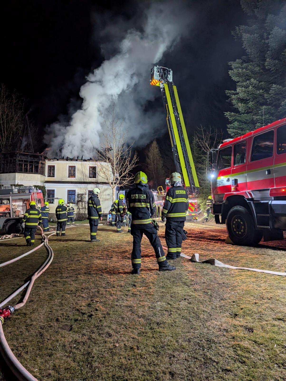 WhatsApp Image 2026-03-30 at 08.29.41.jpeg