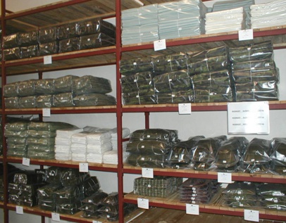 materiál ve skladech