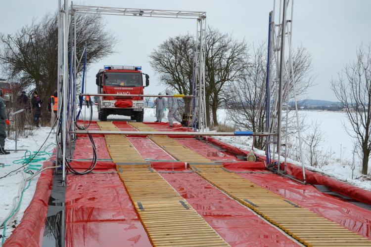 dekontaminace techniky.jpg