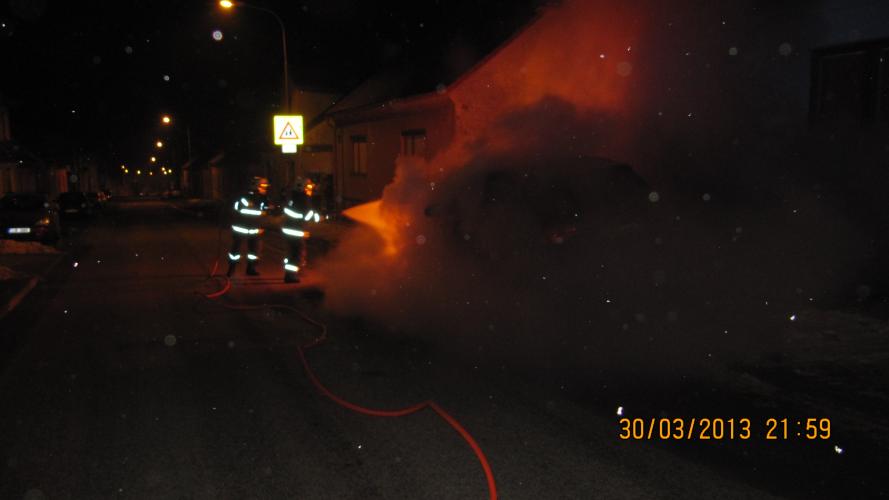 Požár Třešť Čekovská 001.jpg