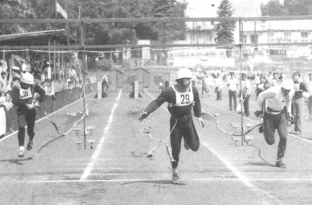 1 28 Semerád Benešov, 29 Kotland HK, 30 Vysocký Ostrava, 1989 – kopie.jpeg