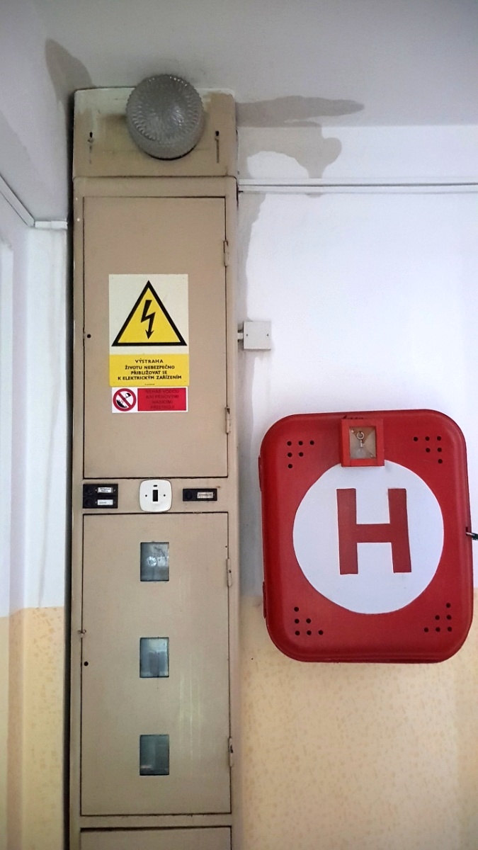 003-Kolín-žhnutí elektro.jpg