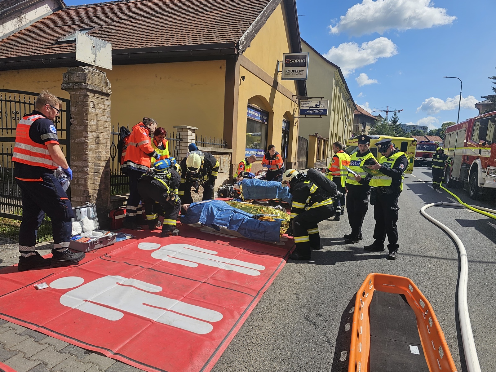004-Taktické cvičení složek IZS zaměřené na únik čpavku v rakovnickém pivovaru.jpeg