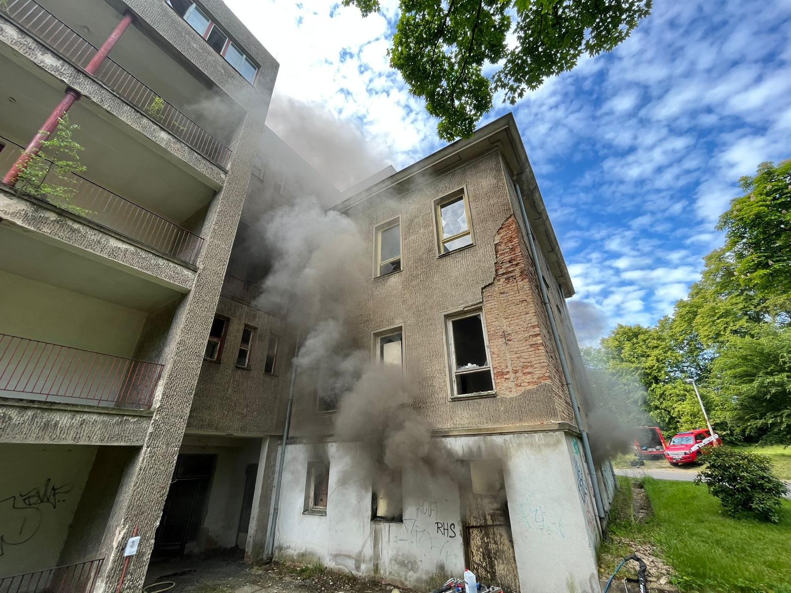 004-Výcvik říčanských hasičů se zařízením CCS Cobra.jpeg