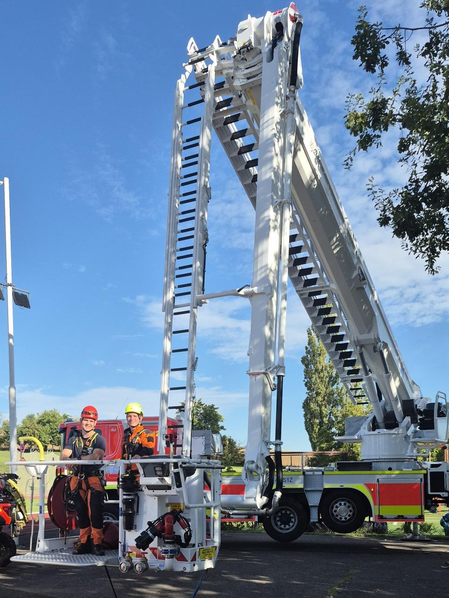 005-Fotbal pro nadaci.jpg