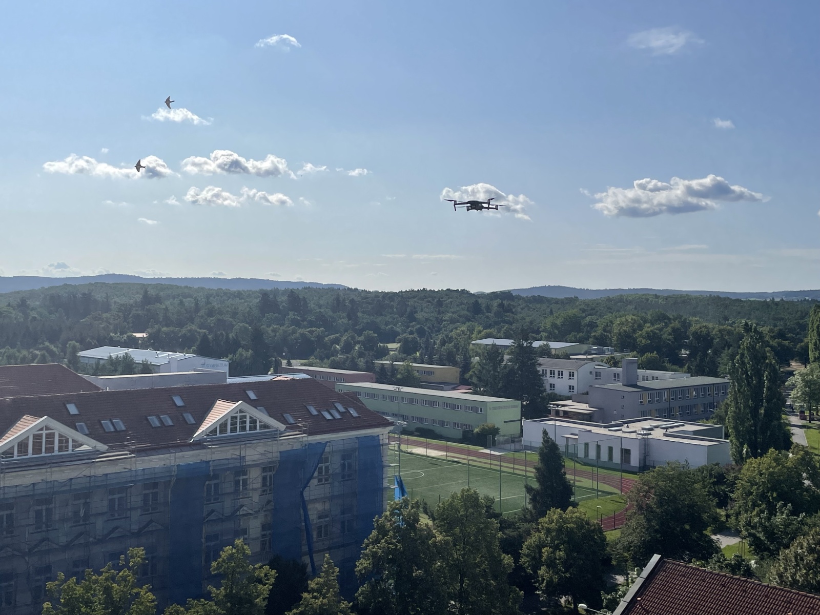 005 - policejní dron.JPG