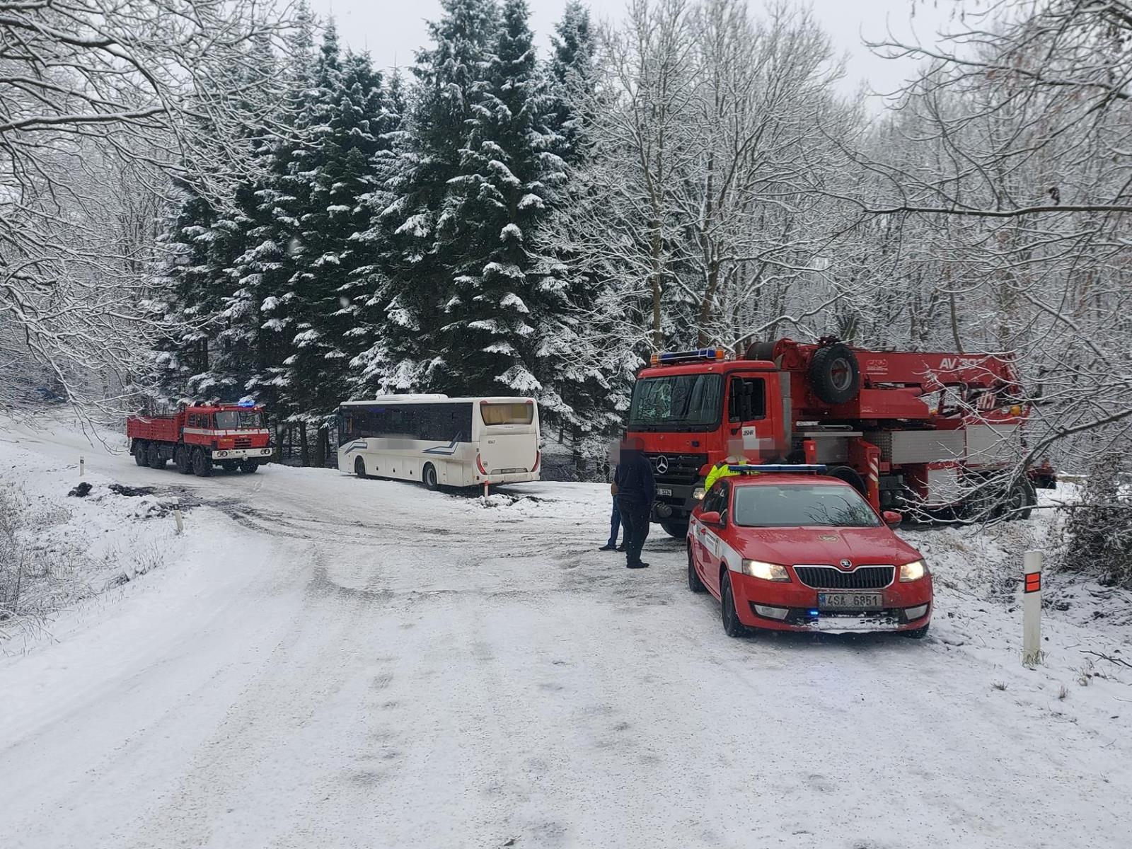 008 - čtvrteční dopravní nehody.jpg