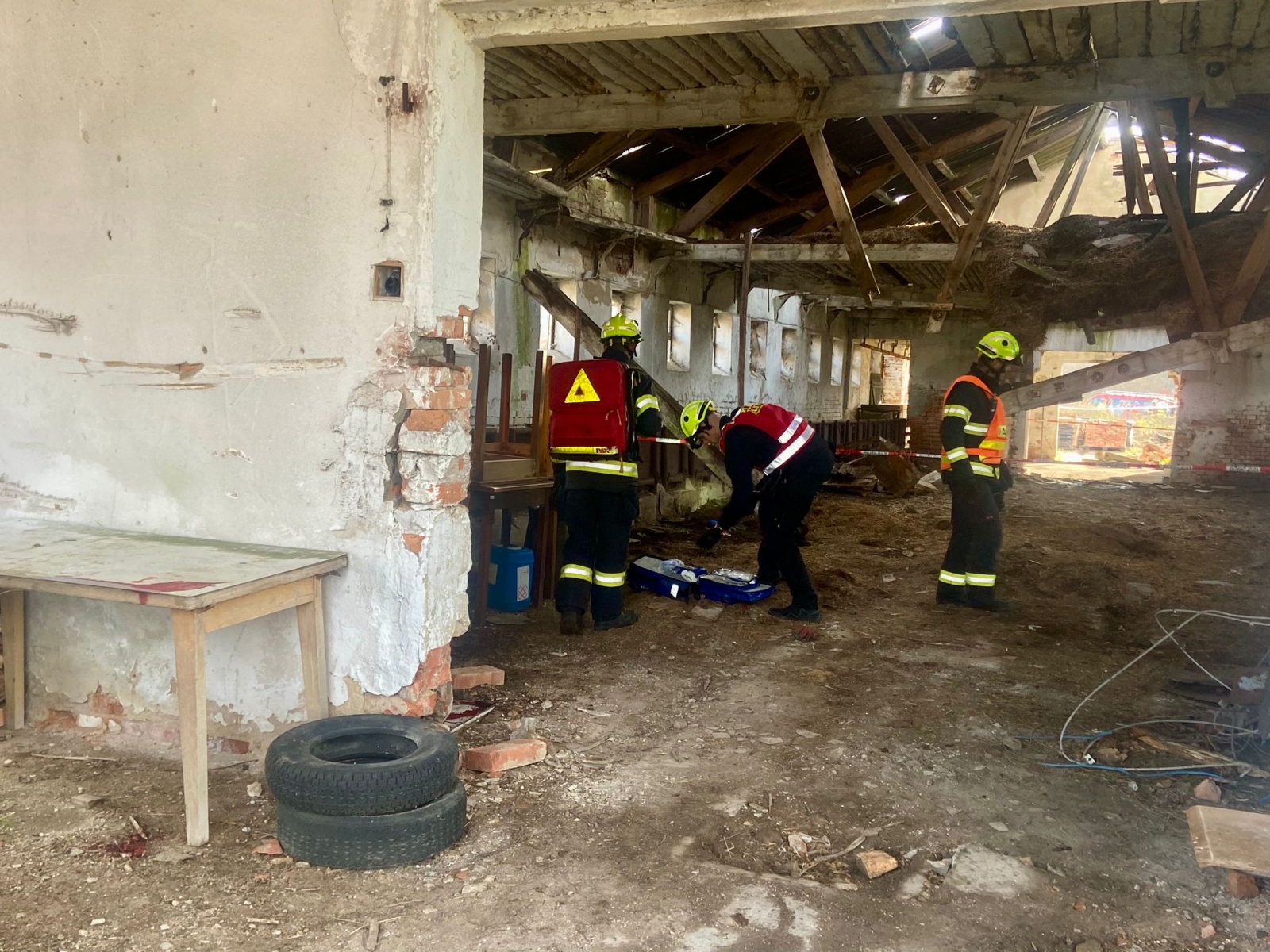 009-Taktické cvičení DESTRUKCE 2024 v obci Pěčice na Mladoboleslavsku.jpeg