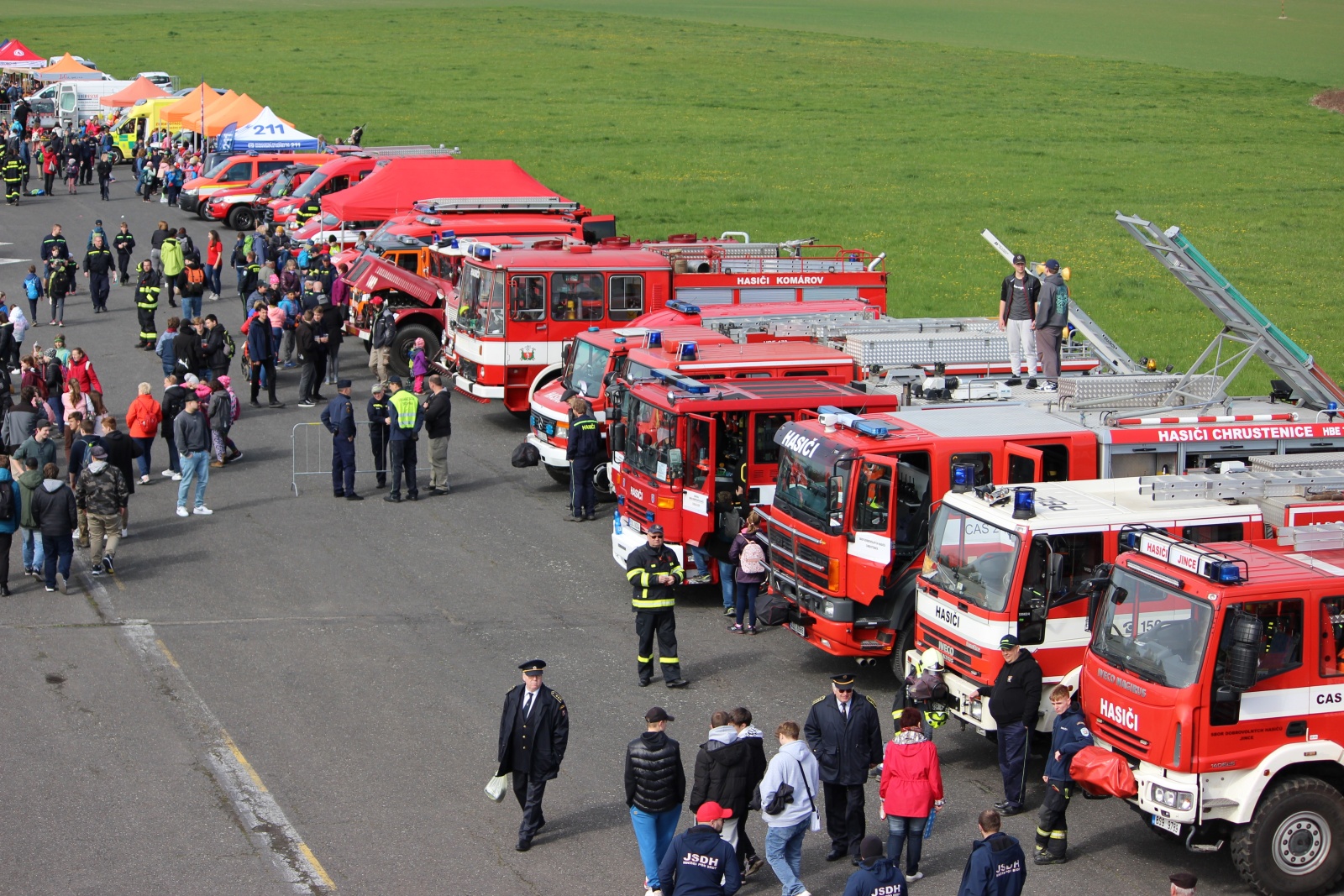 010 - Krajská soutěž ve vyprošťování u dopravních nehod.JPG