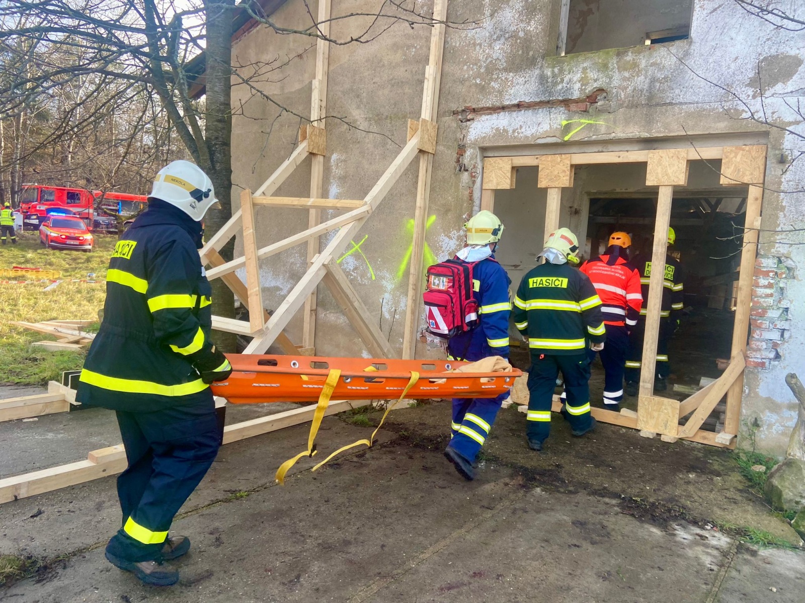 010-Taktické cvičení DESTRUKCE 2024 v obci Pěčice na Mladoboleslavsku.jpeg