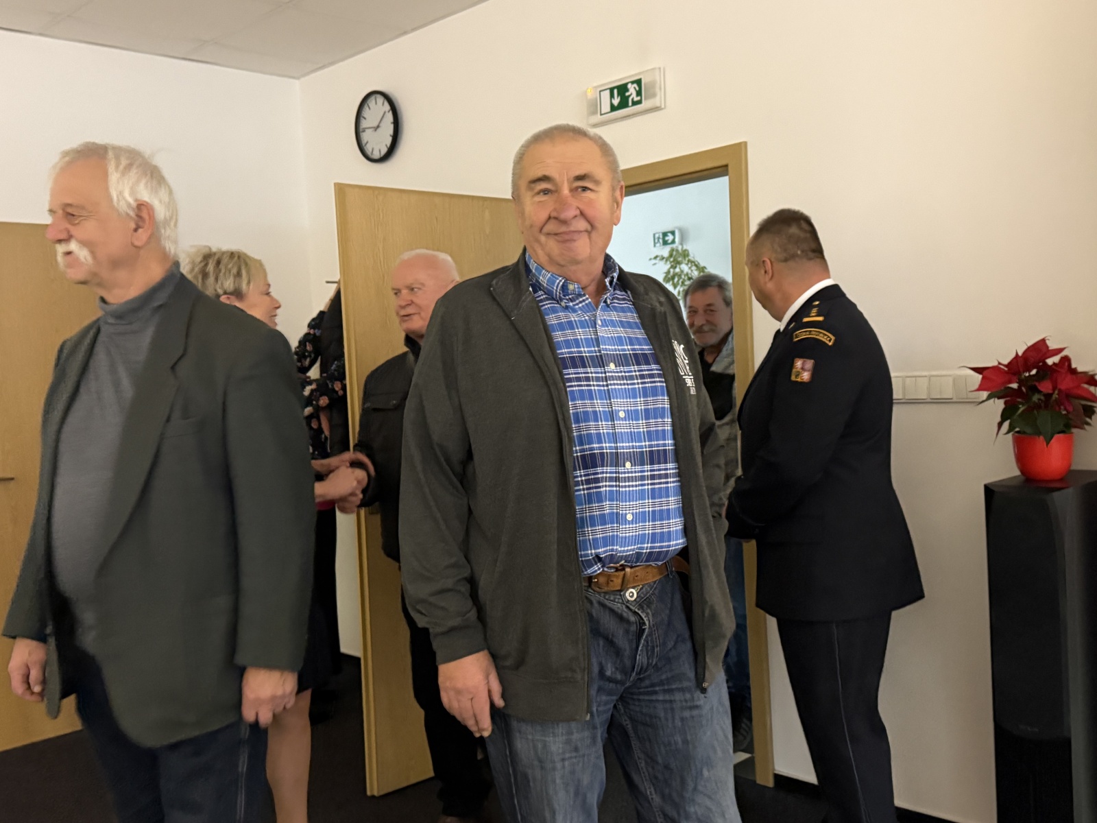 010-setkání bývalých příslušníků a zaměstnanců.JPG