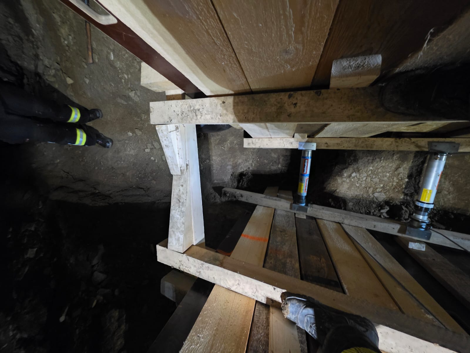 012. Záchrana dělníka..jpeg