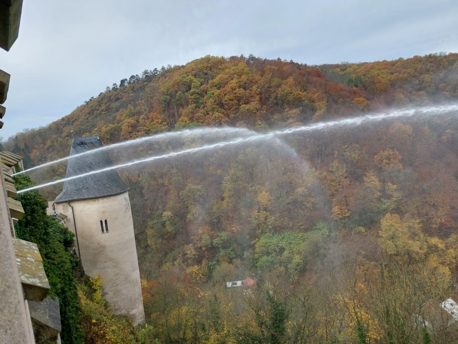 013-Prověřovací cvičení na hradě Karlštejn.jpg
