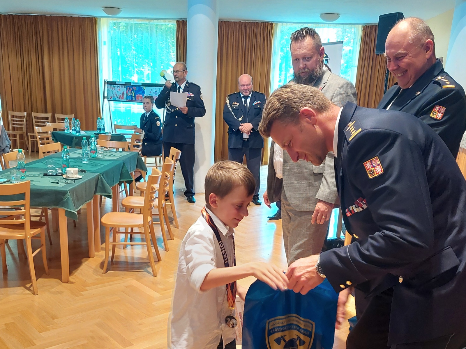 013-Vyhodnocení dětské výtvarné soutěže v příbramském kulturním domě.jpg