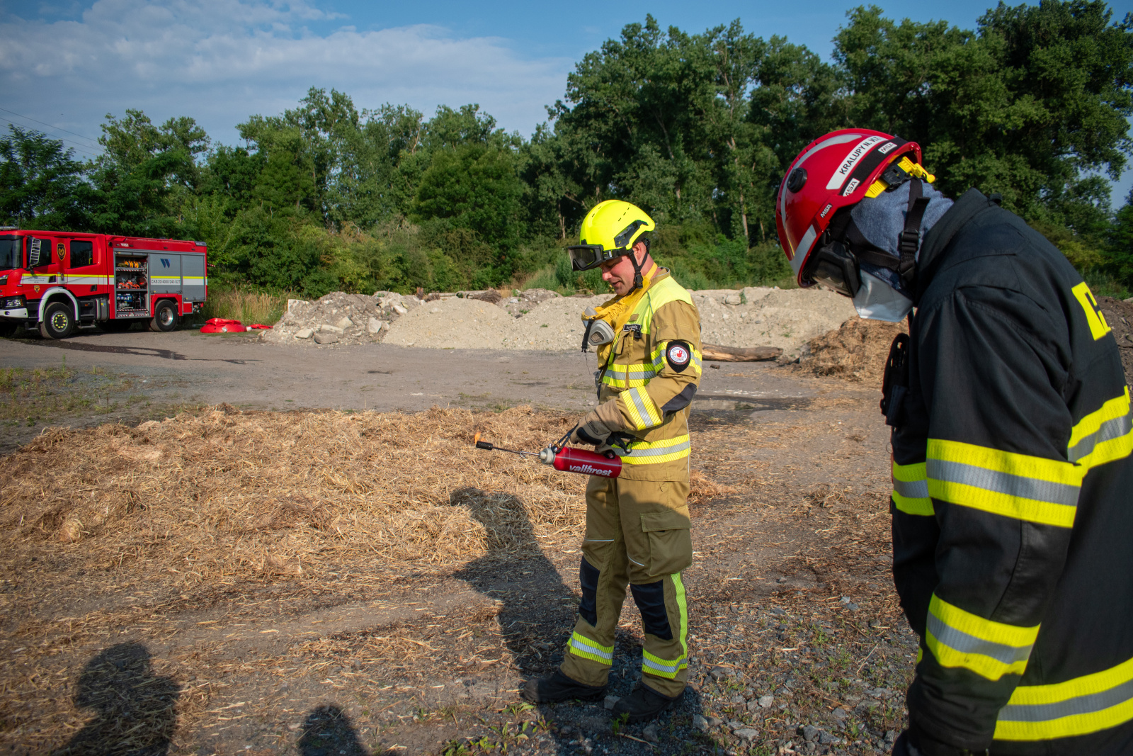 013-výcvik mělnických hasičů.jpg