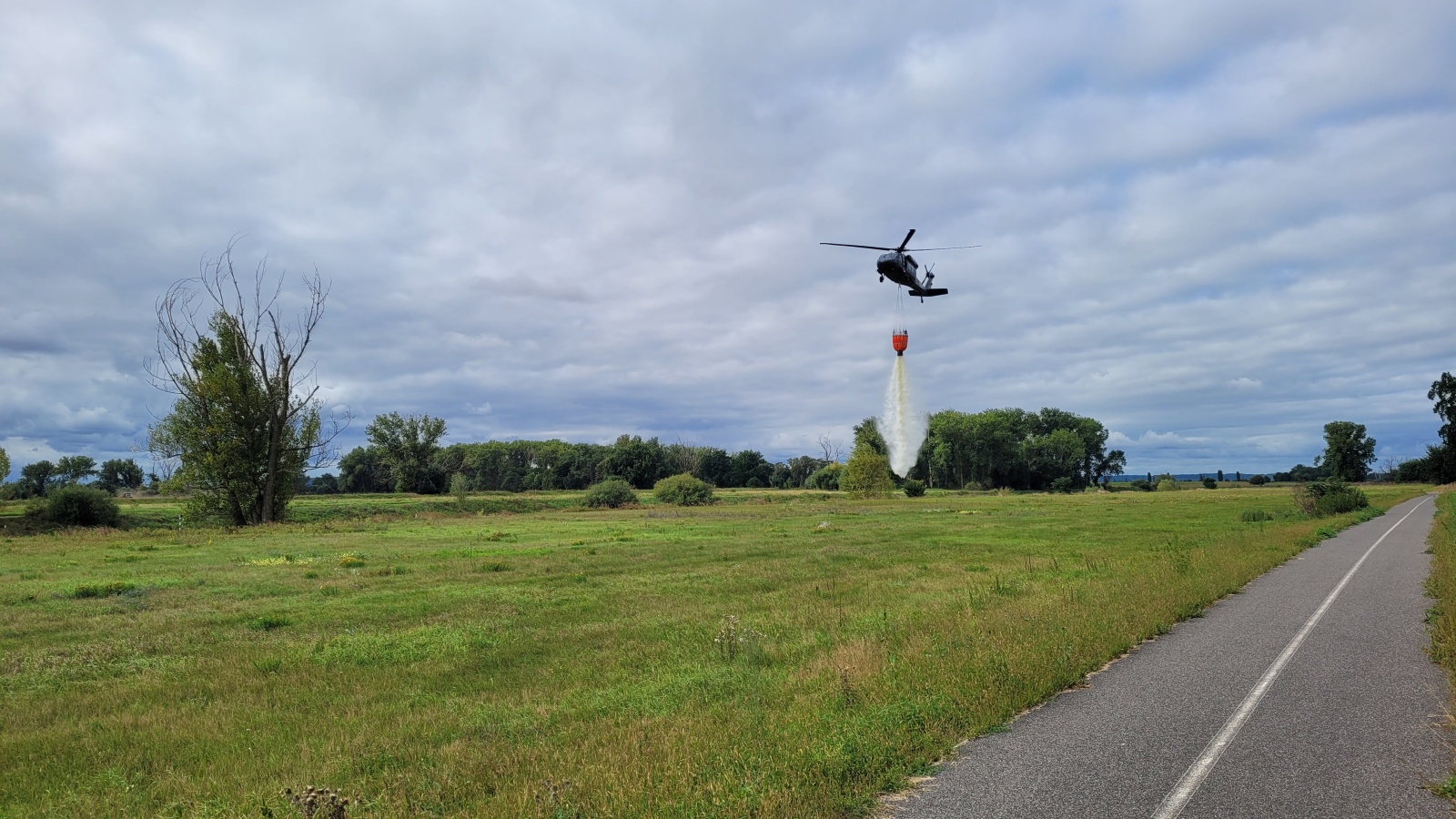 016-Výcvik s vrtulníkem Black Hawk.jpg