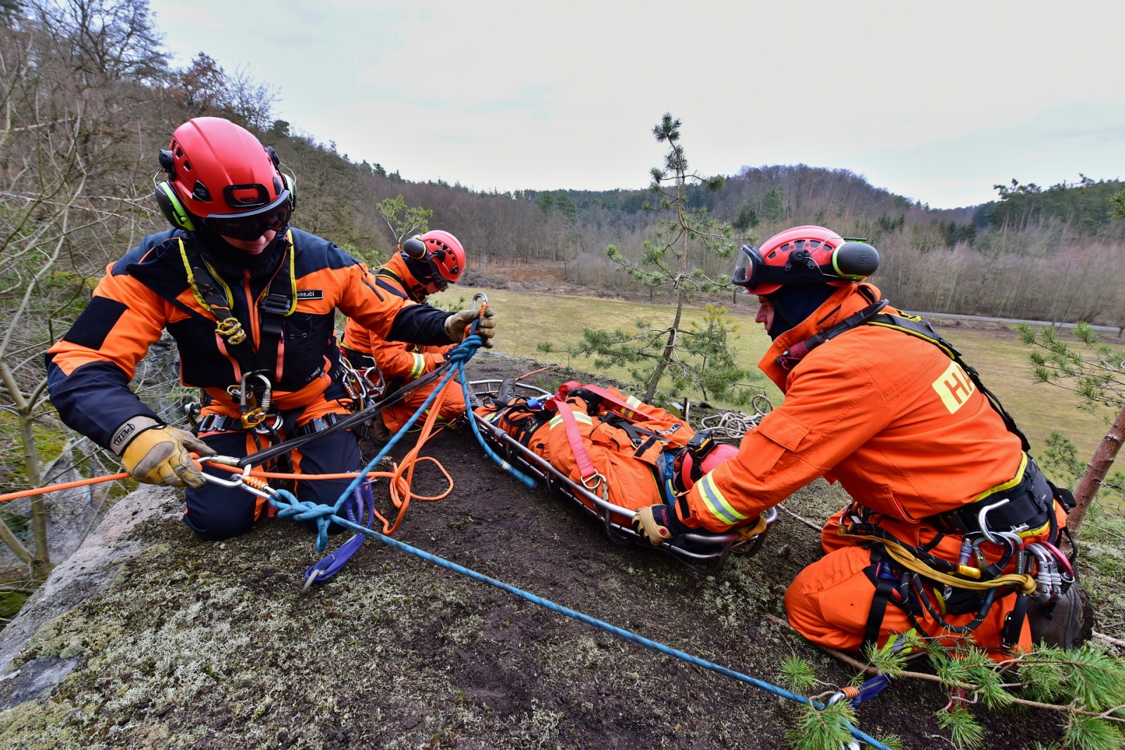 016 - výcvik leteckých záchranářů.JPG