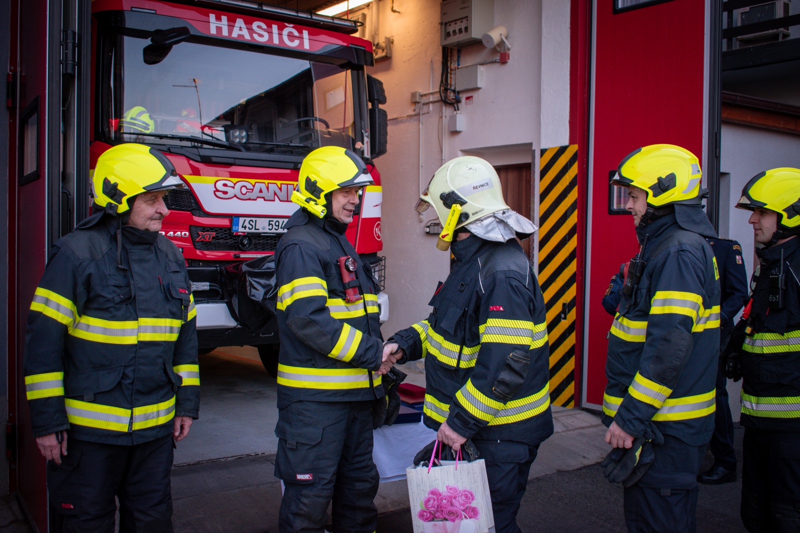 017-poslední směna Radovana Kovandy a Martina Koláře HS Řevnice.jpg