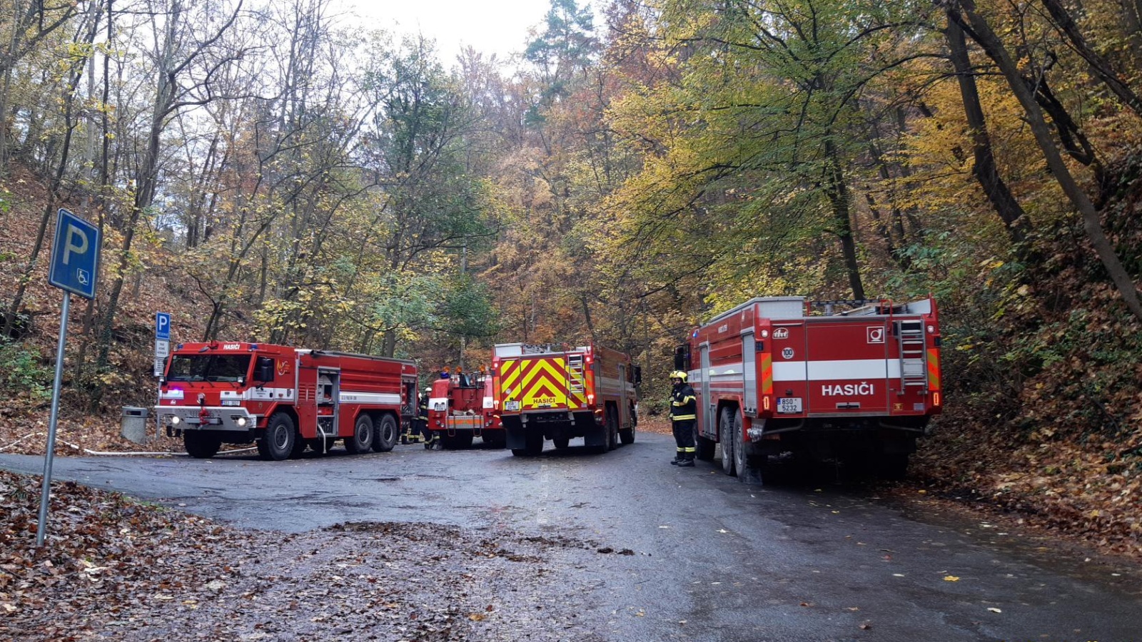 019-Prověřovací cvičení na hradě Karlštejn.jpg