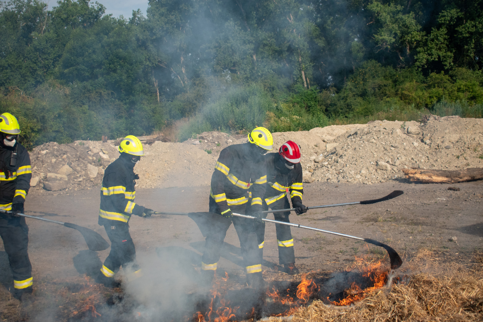 019-výcvik mělnických hasičů.jpg