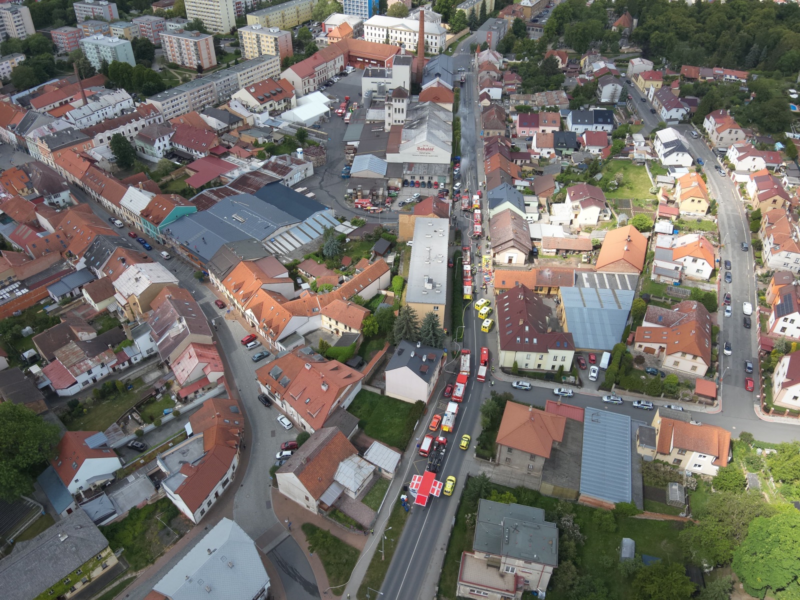 020-Taktické cvičení složek IZS zaměřené na únik čpavku v rakovnickém pivovaru.jpeg