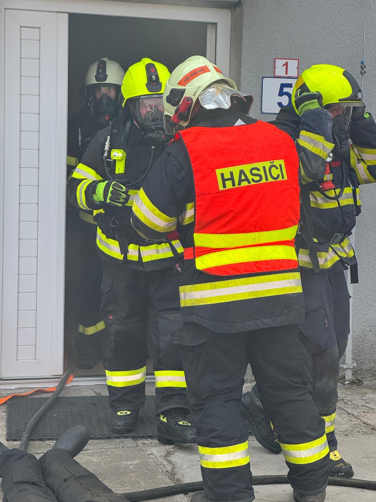 021-odborná příprava JSDH hasebního obvodu Jílové.jpg