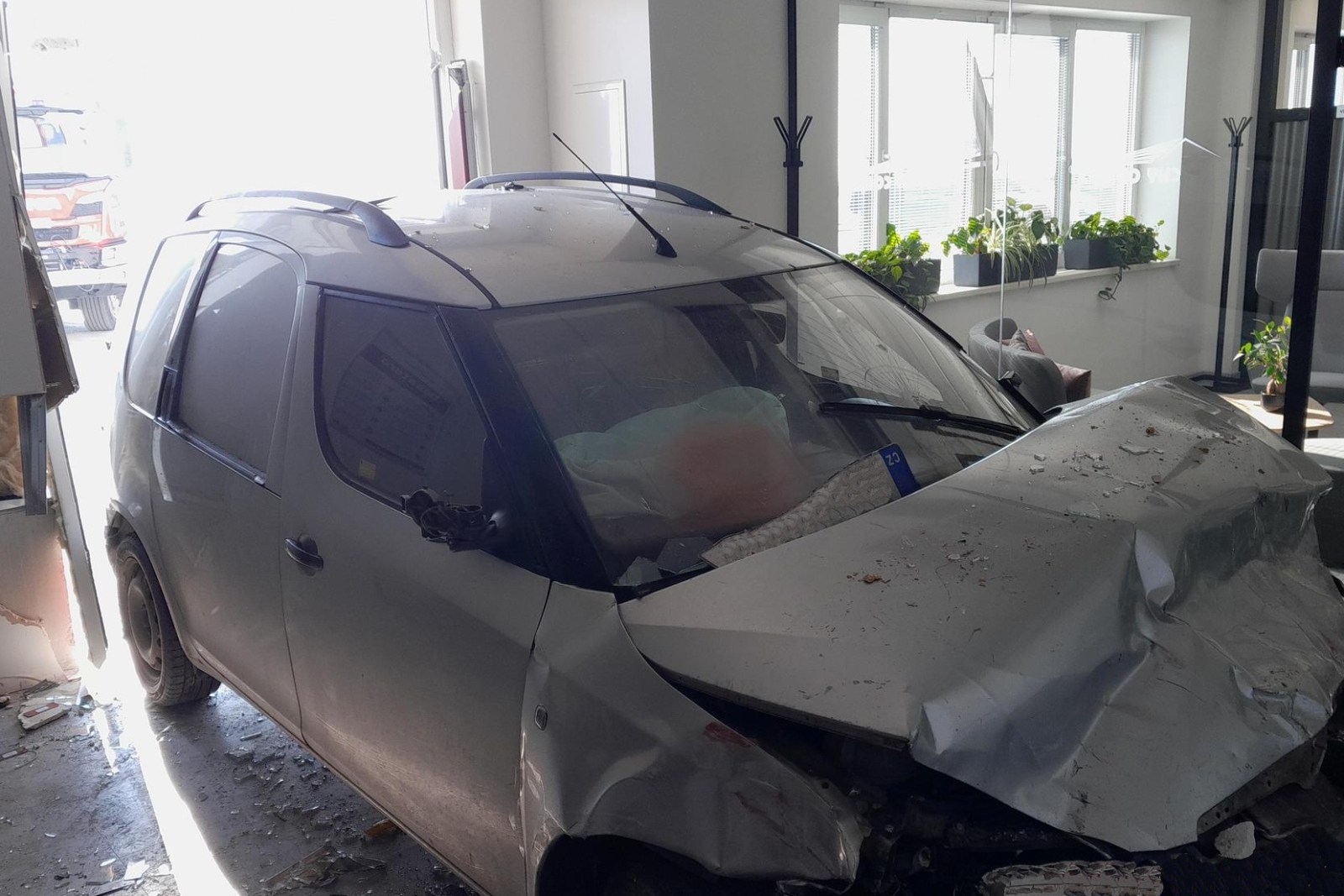 026-Auto ve stavební firmě.jpg