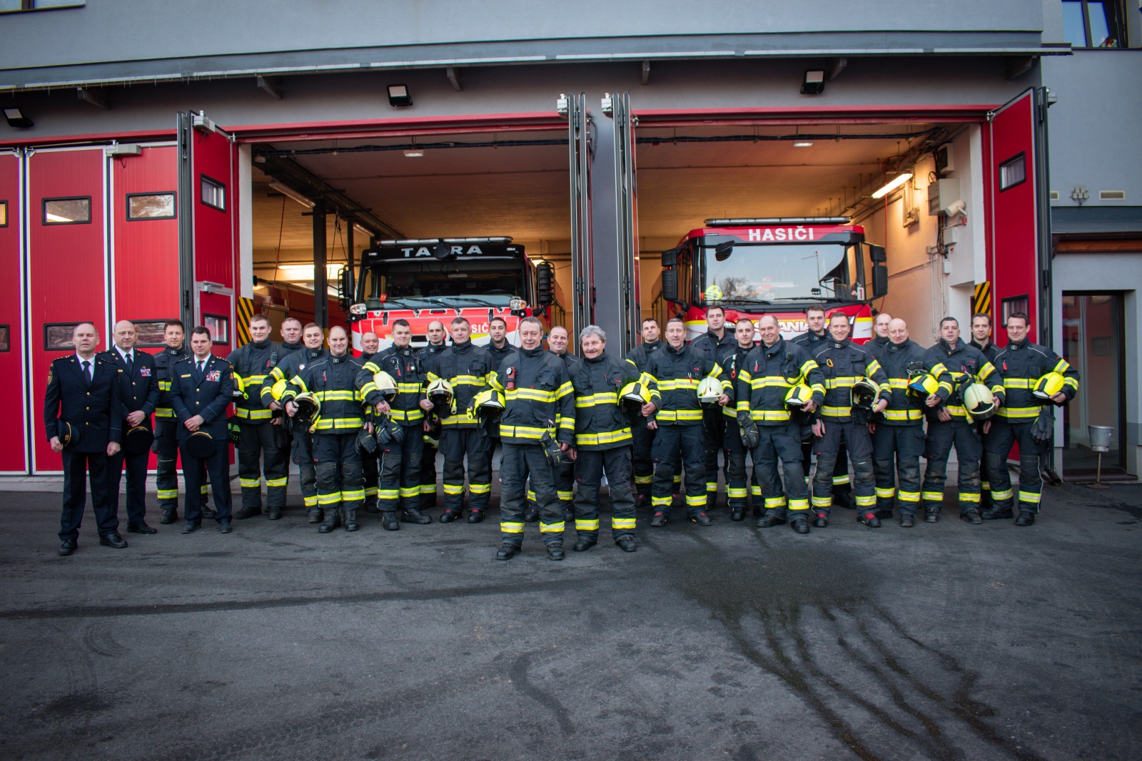 026-poslední směna Radovana Kovandy a Martina Koláře HS Řevnice.jpg