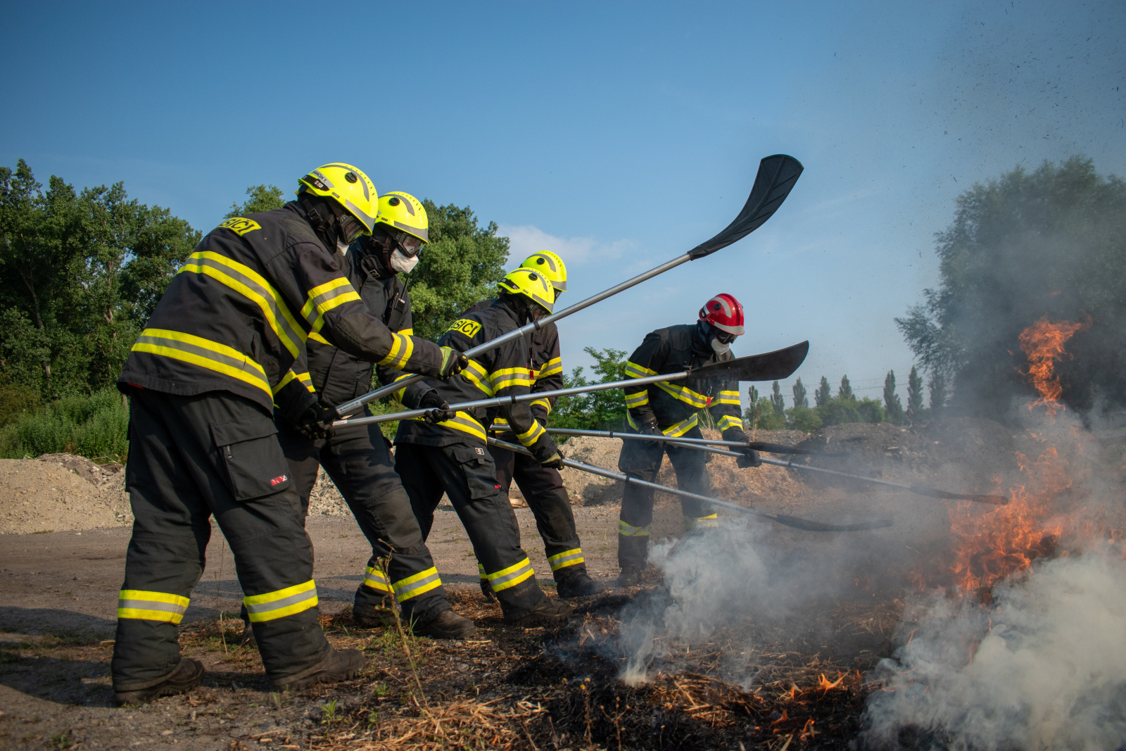 038-výcvik mělnických hasičů.jpg