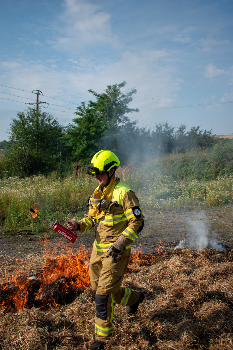 047-výcvik mělnických hasičů.jpg