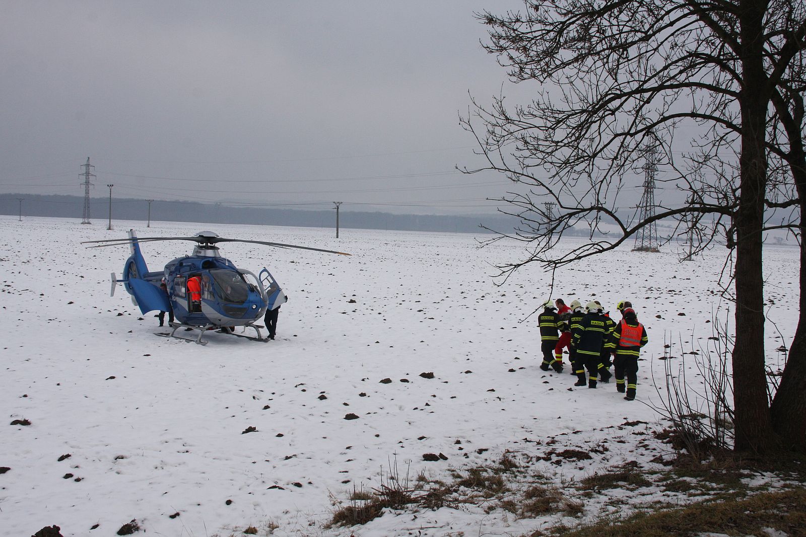05.jpg