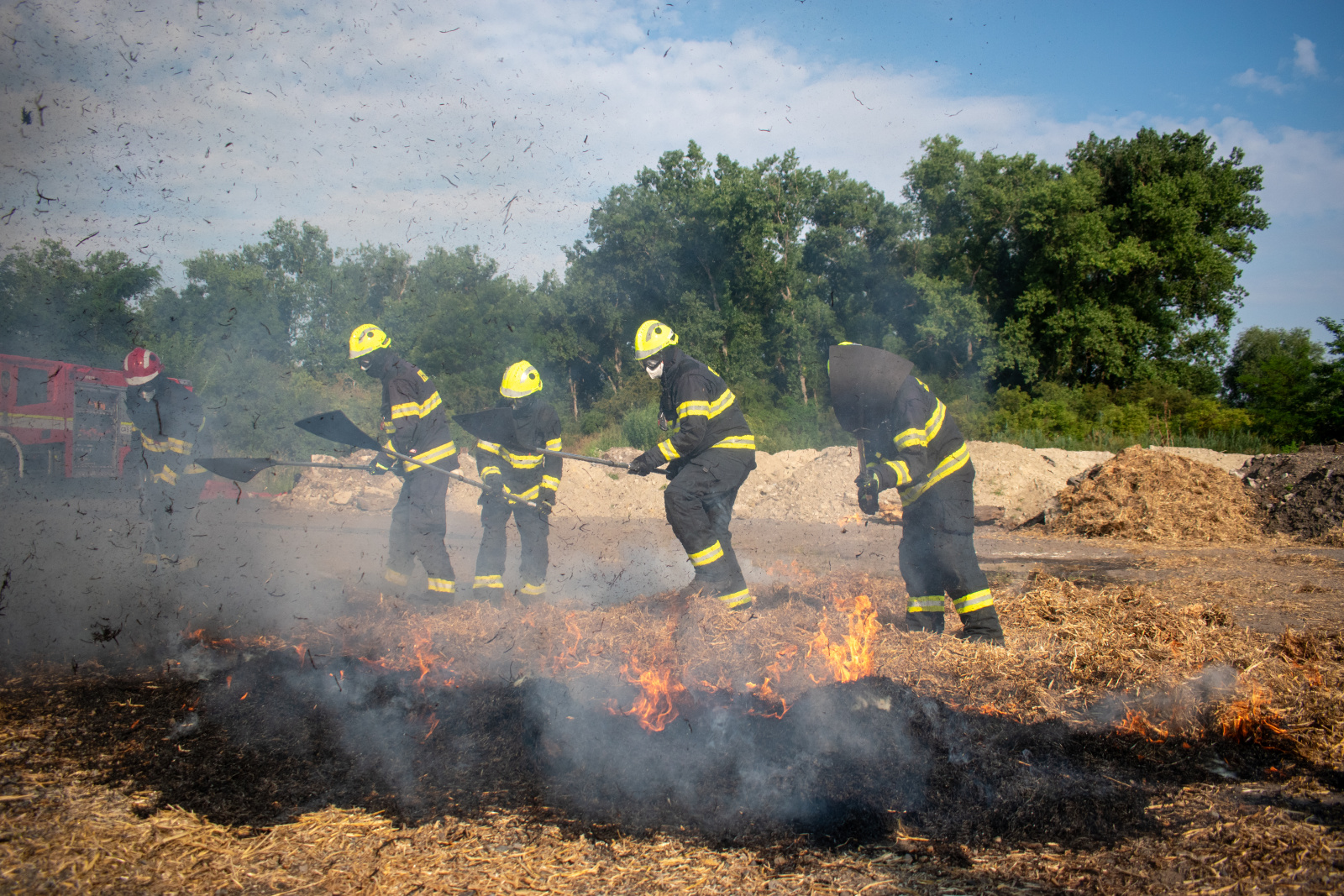 050-výcvik mělnických hasičů.jpg