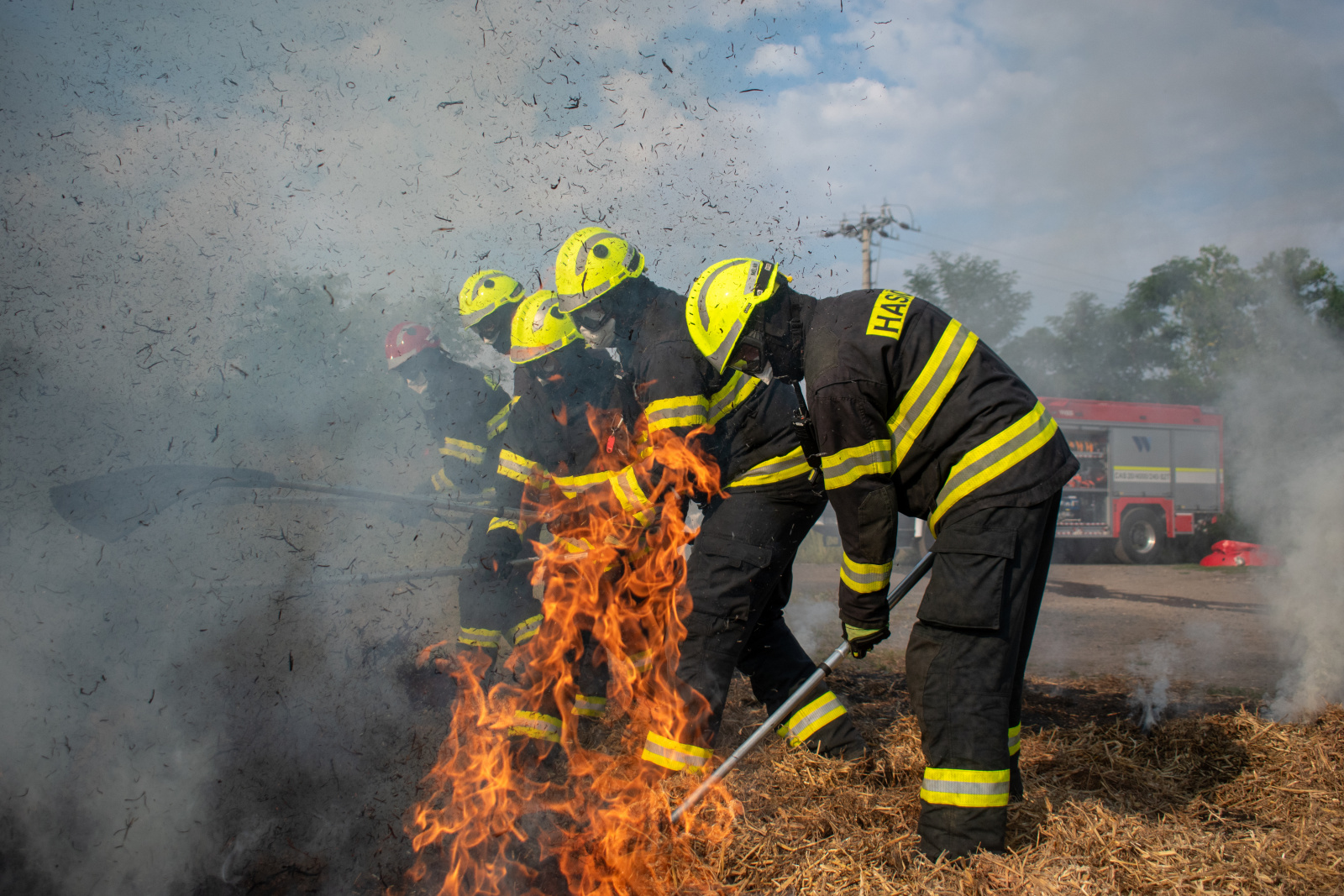 057-výcvik mělnických hasičů.jpg