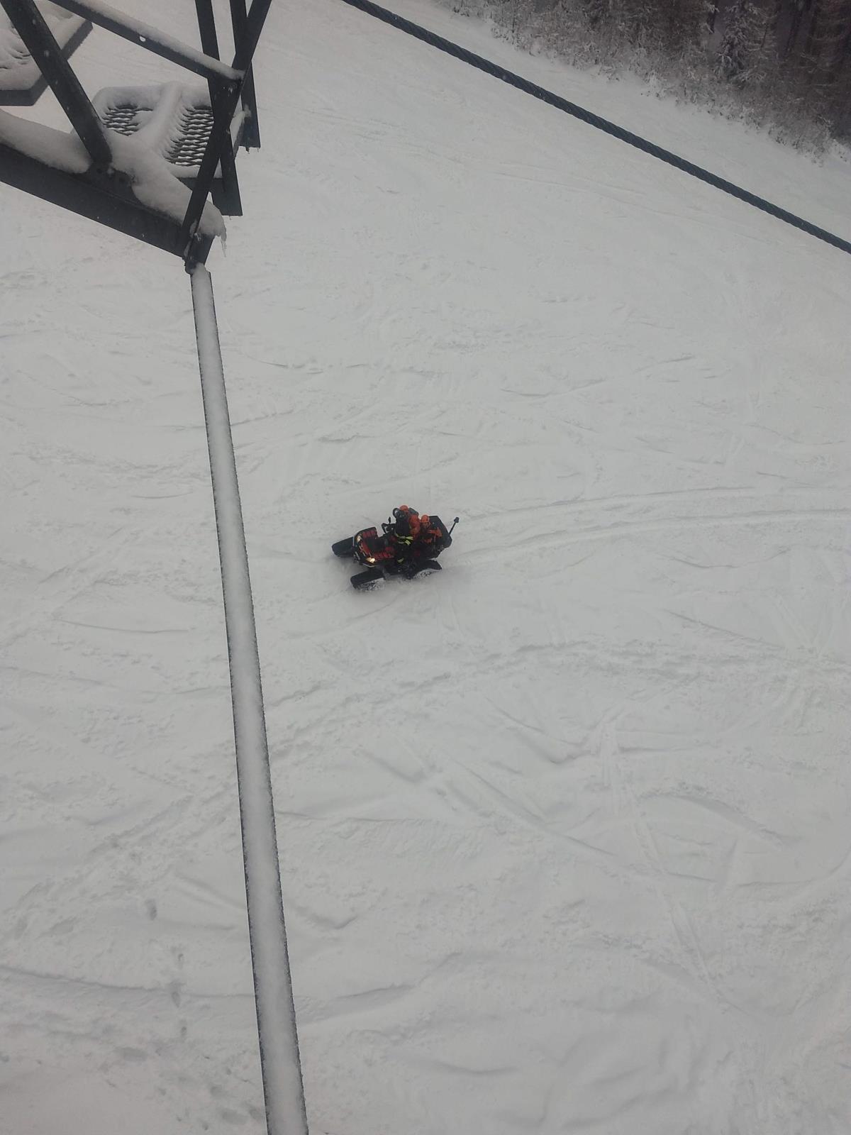 0602_zachrana_lanovka_premyslov (2).jpg