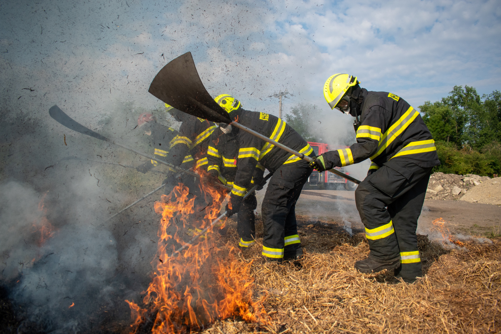 062-výcvik mělnických hasičů.jpg