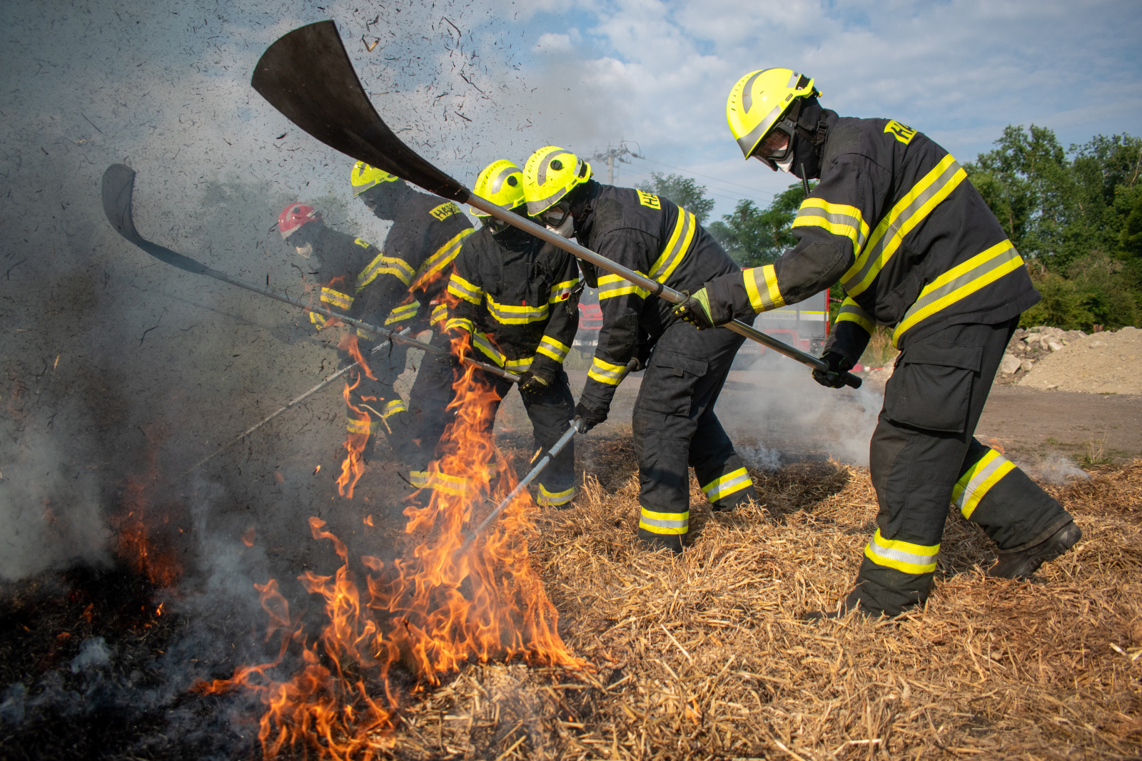 064-výcvik mělnických hasičů.jpg