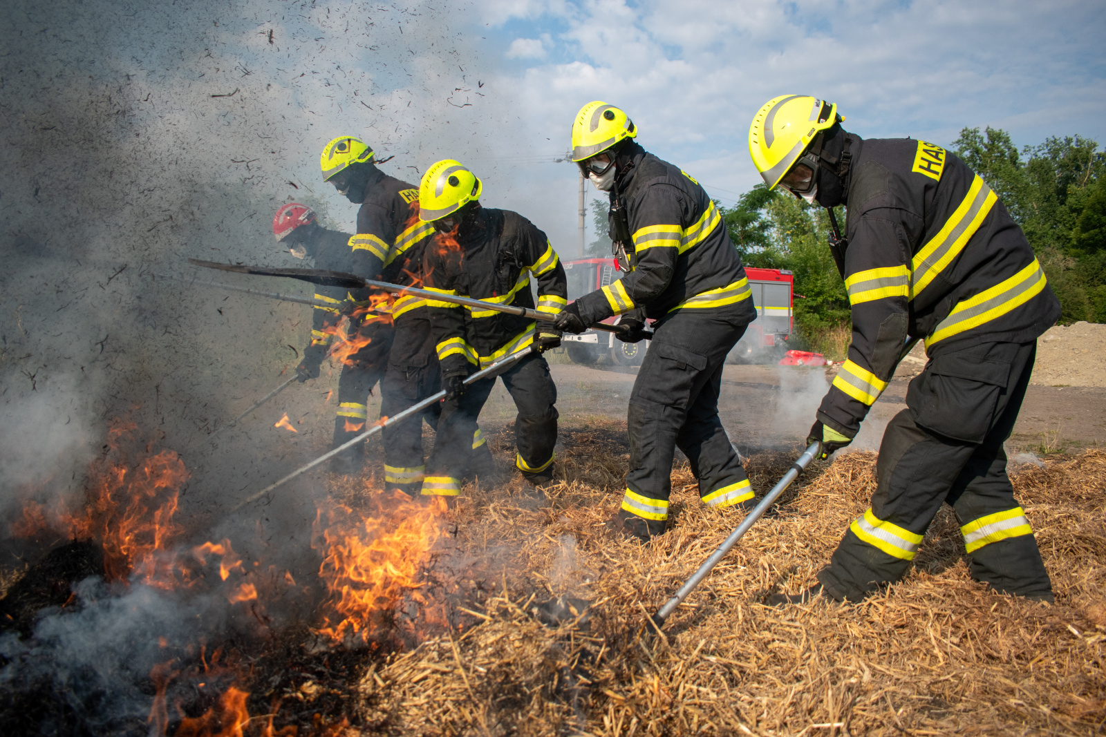 065-výcvik mělnických hasičů.jpg