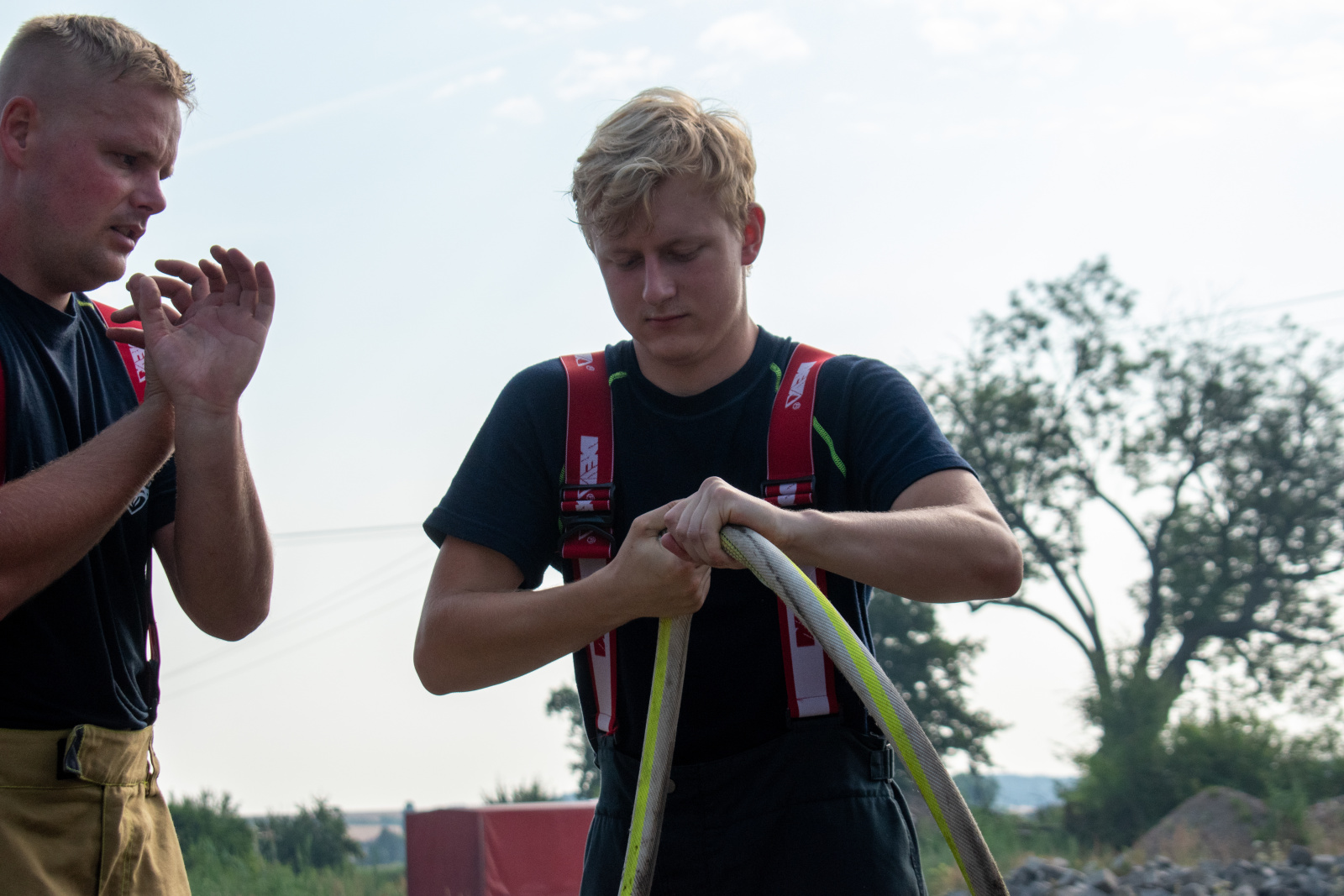 098-výcvik mělnických hasičů.jpg