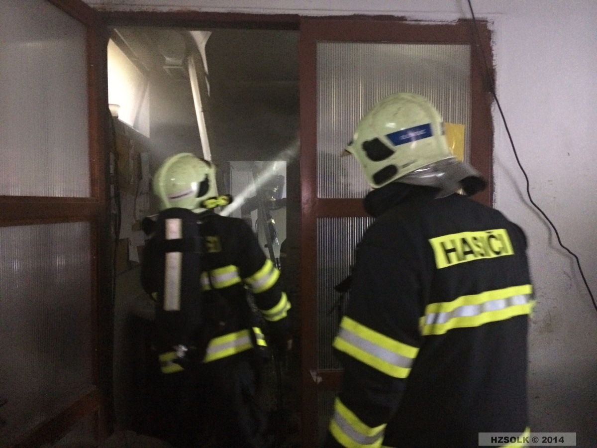 1 24-1-2014 Požár susičky prádla ulice Tovární Olomouc (1).JPG