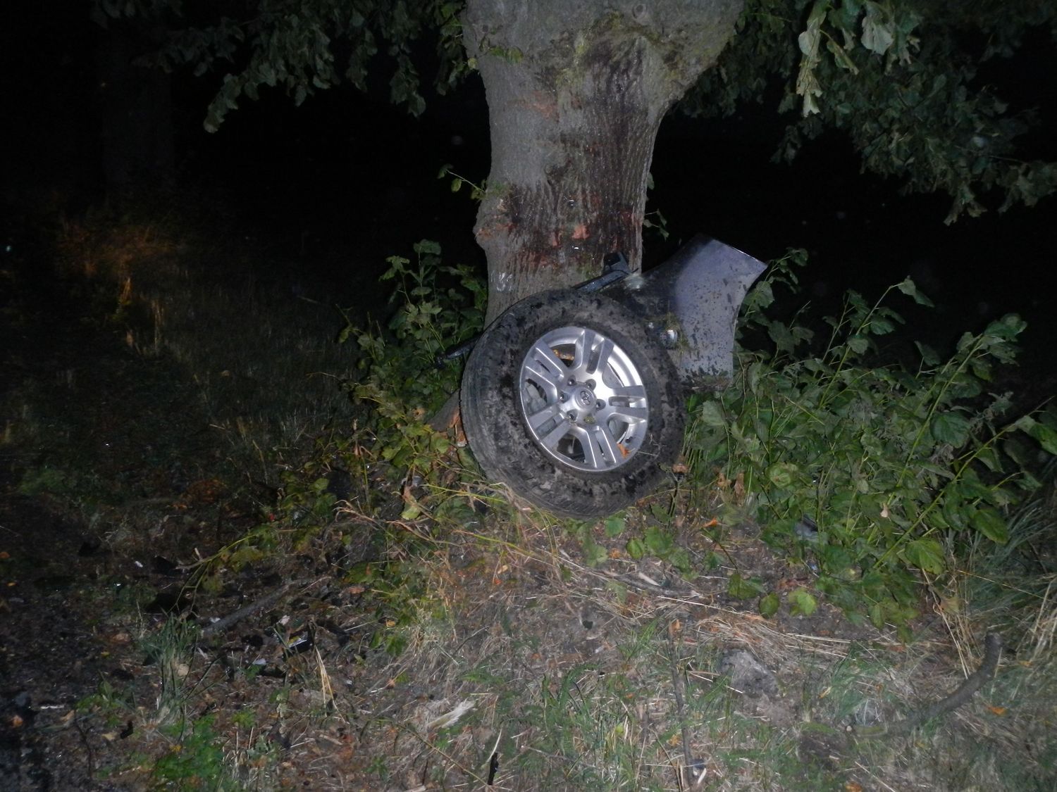 1 Dopravní nehoda, Jedlany - 21. 8. 2013 (2).jpg