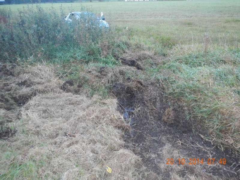 1 Dopravní nehoda NA a OA, Přechovice - 20. 10. 2014 (1).jpg