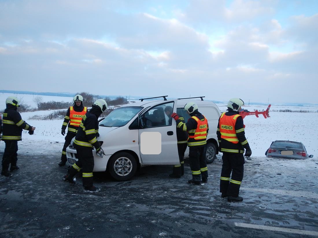 1 Dopravní nehoda OA a dodávky, Dynín - 21. 1. 2016 (1).JPG