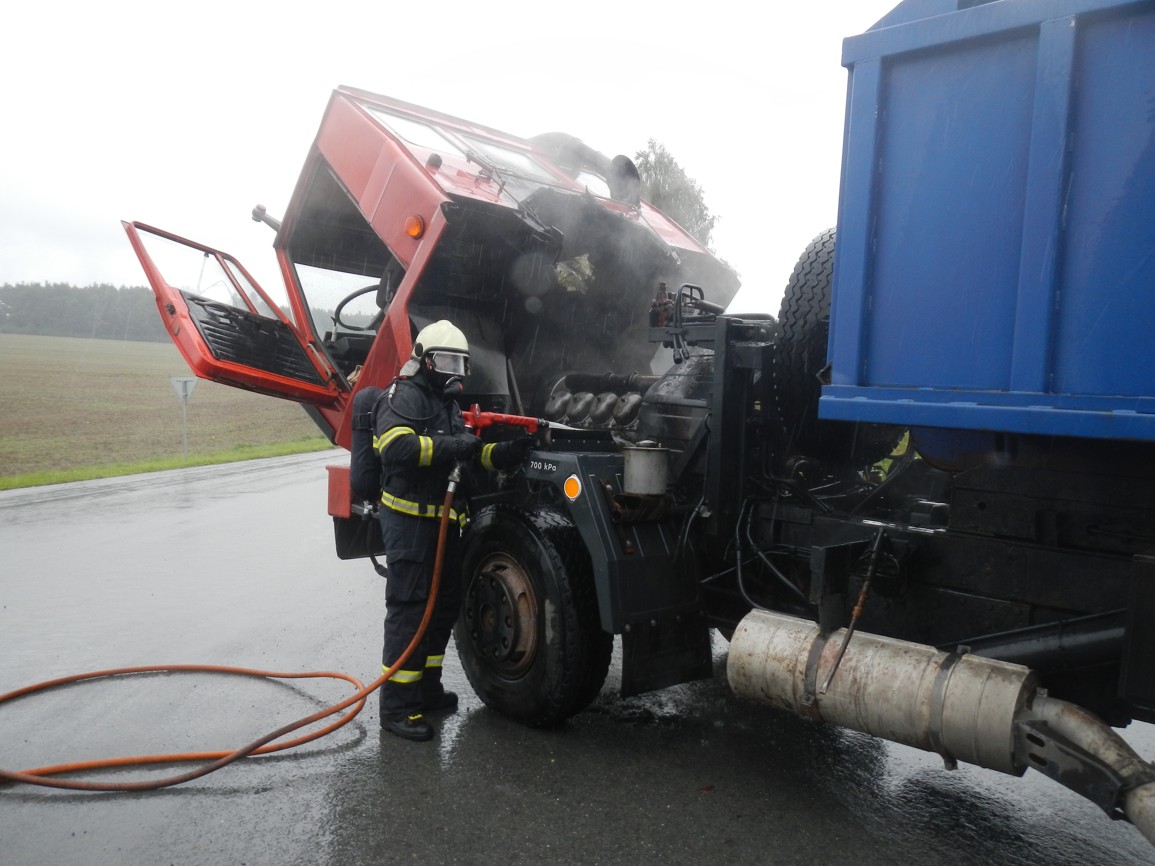 1 Požár NA, Sepekov - 26. 8. 2014 (4).JPG