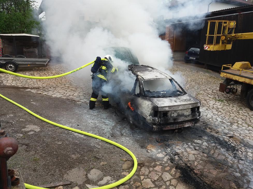 1 Požár OA, Tábor - 13. 5. 2016 (4).jpg