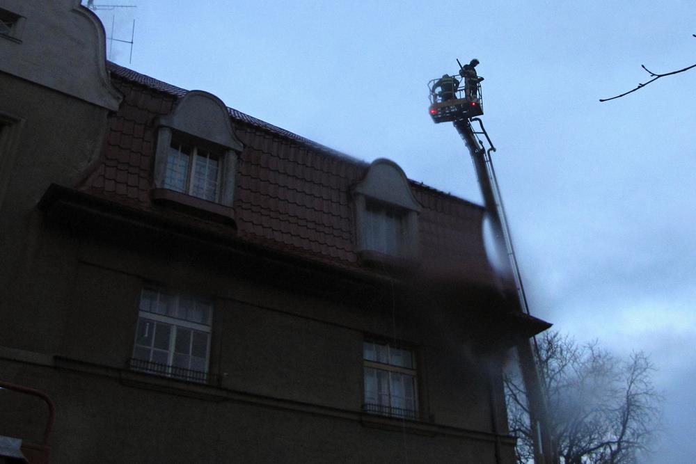 1 Požár bytu, Větřní - 21. 2. 2015 (2).JPG