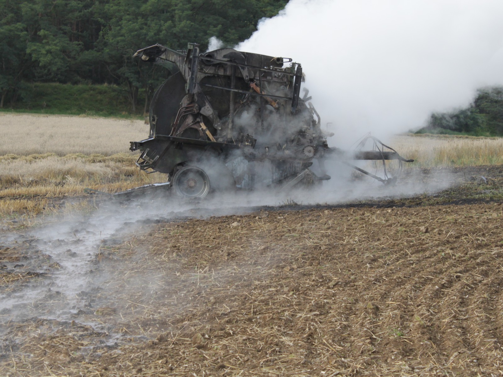 1 Požár lisu, Volenice - 25. 8. 2014 (1).jpg